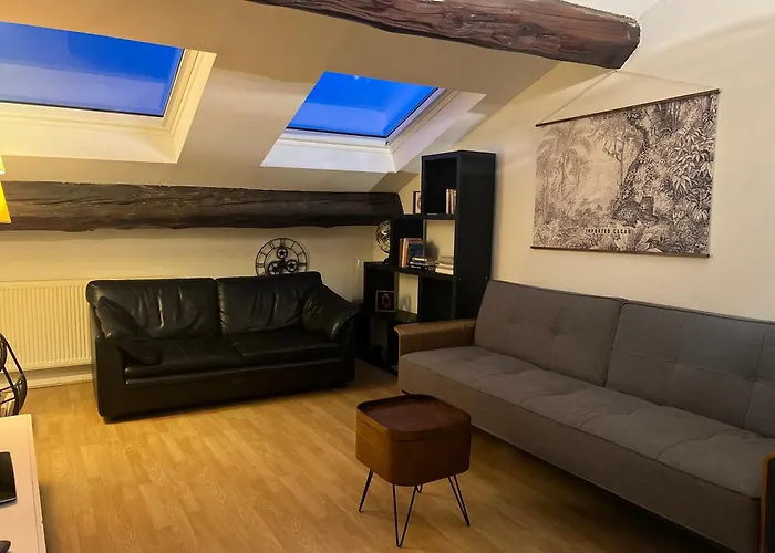 Le Victoria Vi Apartment